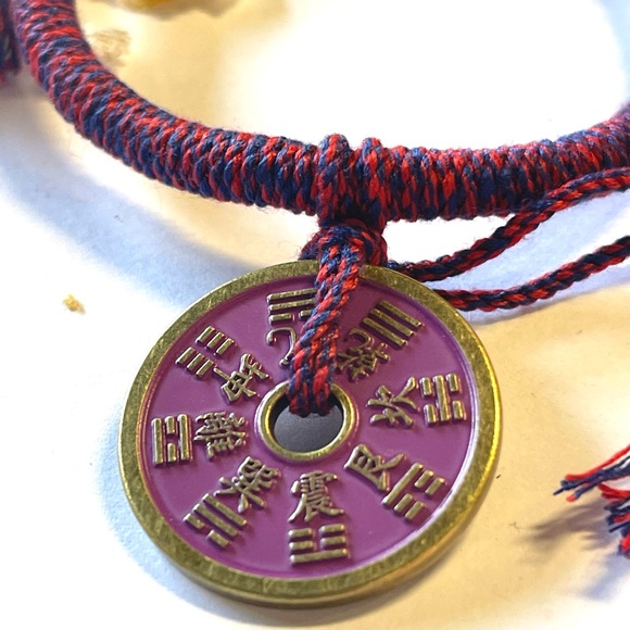 Woven Bracelet Chinese Lucky Coin Hand made Protection Bracelet - Picture 2 of 8